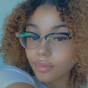 Meet your Posher, Torrianna